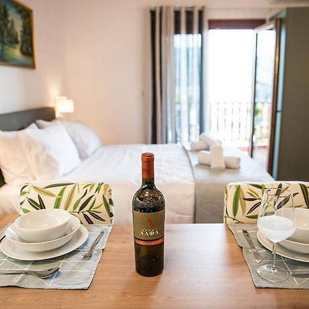 Sophie'S Apartment 1&2 Poros Town Екстер'єр фото