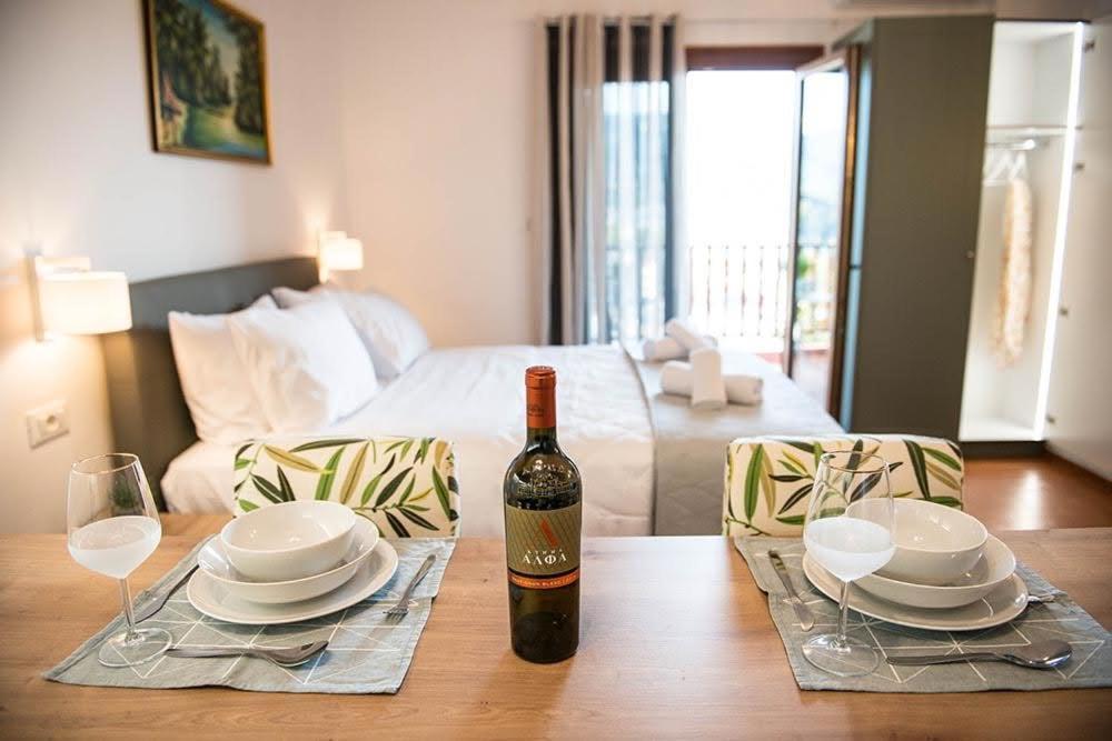 Sophie'S Apartment 1&2 Poros Town Екстер'єр фото